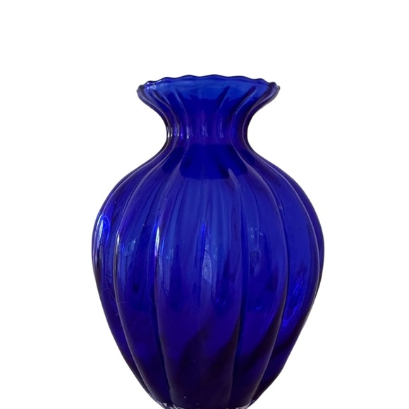 Pilgrim Glass Vase - Picture 8 of 12